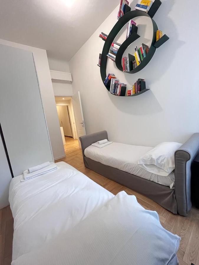 Ferienwohnung Kibilu - Corso Ventidue Marzo - Centro Citta Mailand Exterior foto